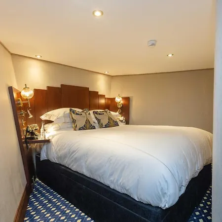 Ocean Mist Leith * Edinburgh