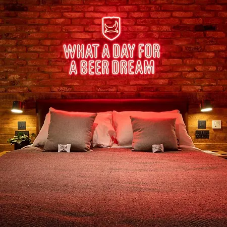 Hotell Brewdog Doghouse Edinburg