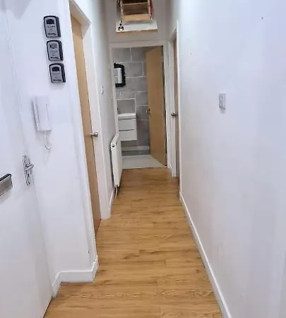 Stylish Spacious In City Centre - Excellent Location - Five Star Amenities * Edinburgh