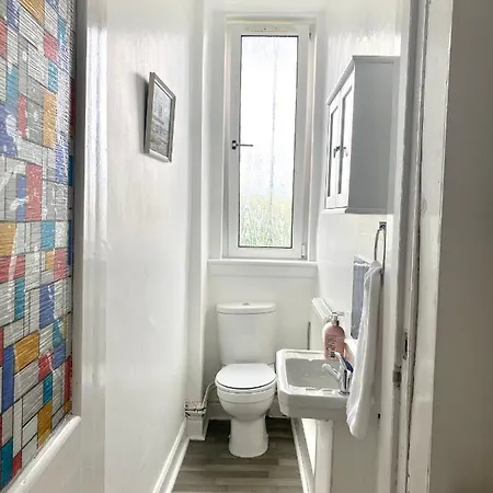 Cozy 1 Bedroom Tenement Flat 公寓