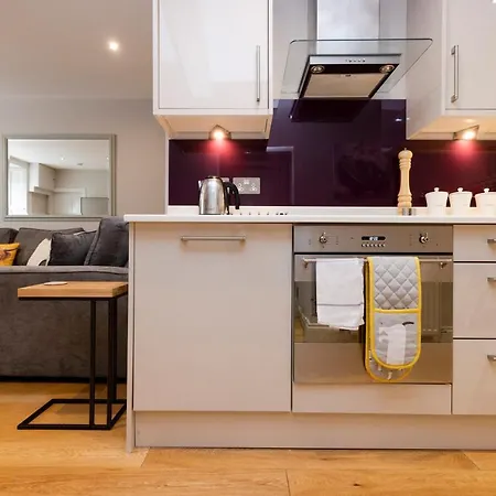 Joivy Splendid Flat Near Castle Edinburg