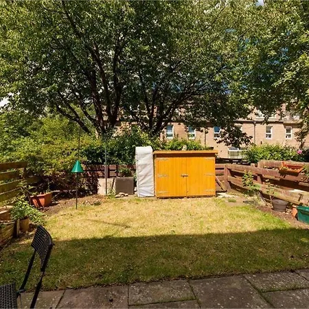 Family Friendly Garden Flat * Edinburgh