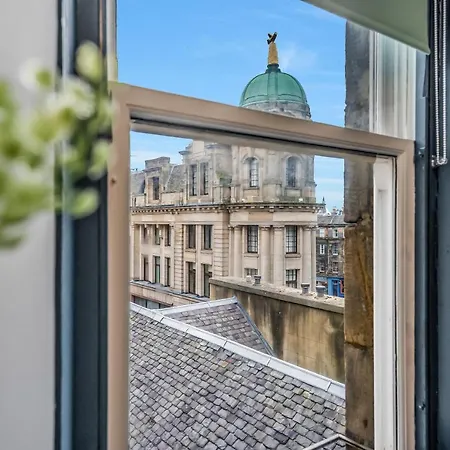 Stylish Abode * Edinburgh