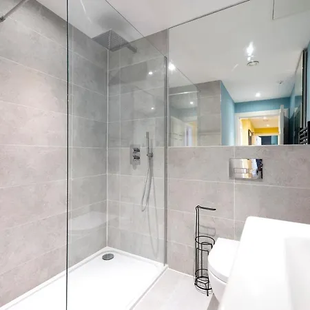 Joivy Inviting Flat At The Heart Of Appartamento Edimburgo