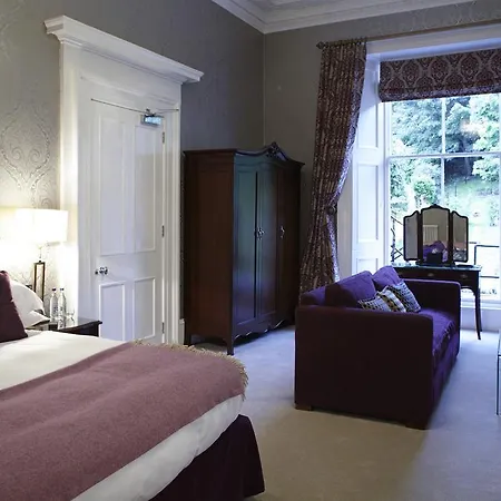 24 Royal Terrace 4* Edinburgh