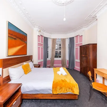 Apartment Super Central 4 Bedrooms By Calton Hill