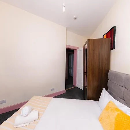 Super Central 4 Bedrooms By Calton Hill Apartment