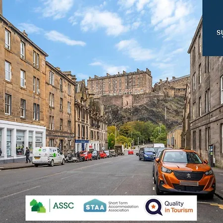 2 Bed Grassmarket By Sunrise Short Lets Edinburgh