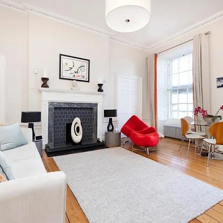 Joivy Contemporary Flat In The New Town 公寓
