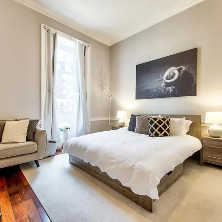 Gorgeous In The Heart Of New Town Apartamento Edimburgo
