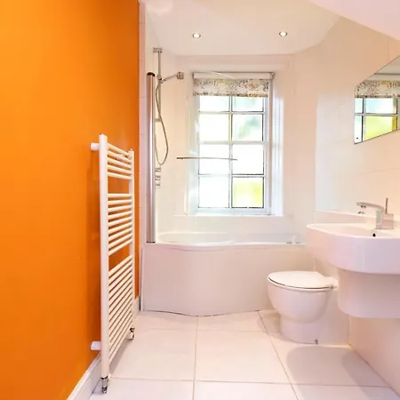 Joivy Delightful Flat With Parking *