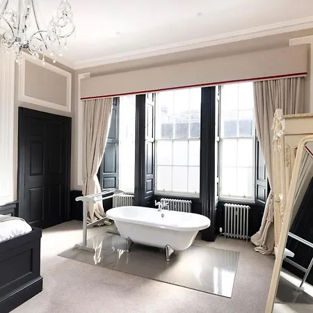 Joivy Contemporary Flat In The New Town *