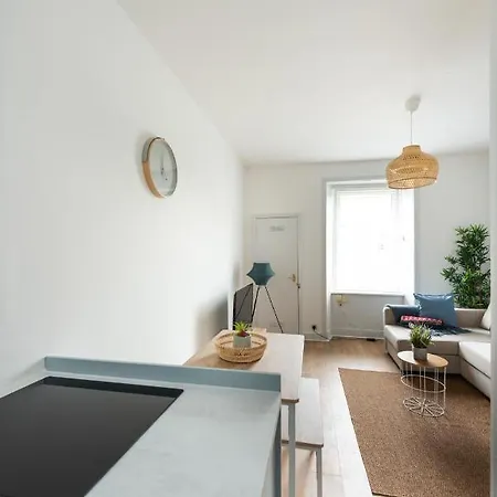 Apartment Lovely 1-bedroom In Edinburgh