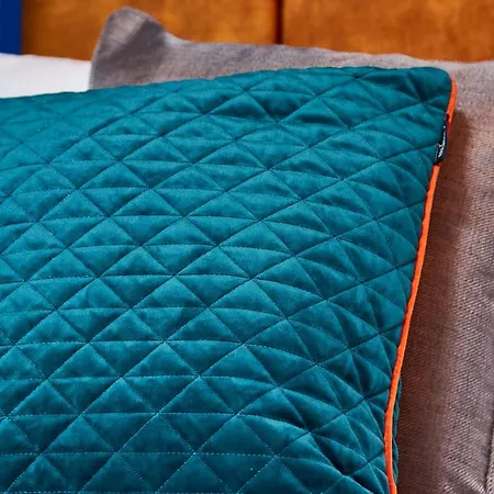 Perfect Place To Fast Free Wifi *