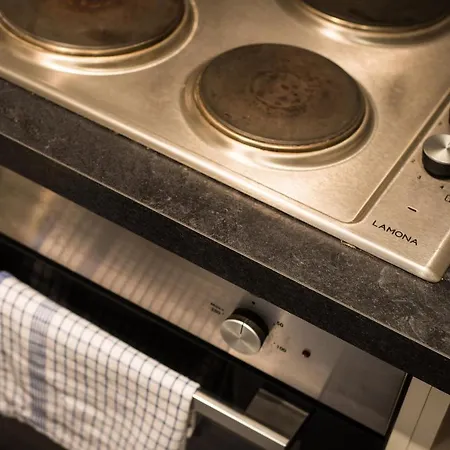 Downtown And 1 Bed In 公寓 *