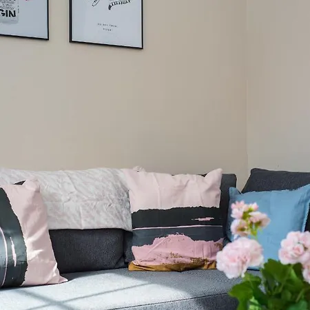 Downtown And 1 Bed In Edimburgo