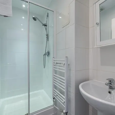 Downtown And 1 Bed In *