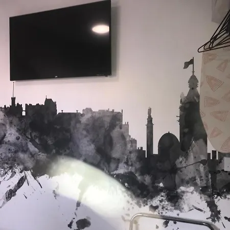 ホテル The Broughton Townhouse エディンバラ