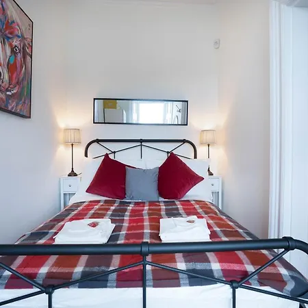 公寓 Meadowbank 3-bed 爱丁堡