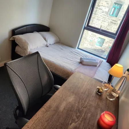One Bedroom Shared Homestay *