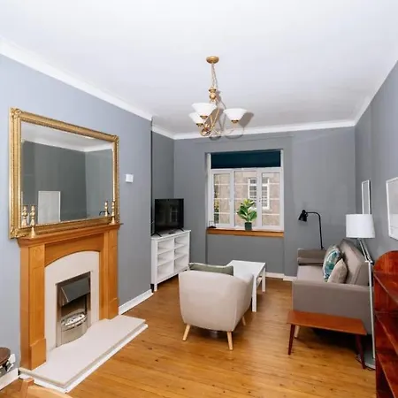 Cosy 2 Bedroom Flat In Craigleith Apartament