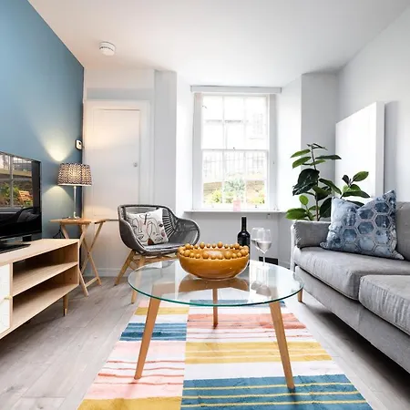 Appartement Joivy Modern Flats In New Town