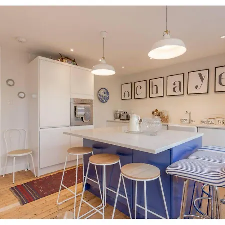 Altido Stylish Townhouse In Cool Stockbridge * Edinburgh