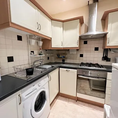 Homely 1br Flat Close To The Royal Mile Apartament *