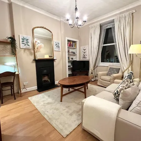 Homely 1br Flat Close To The Royal Mile