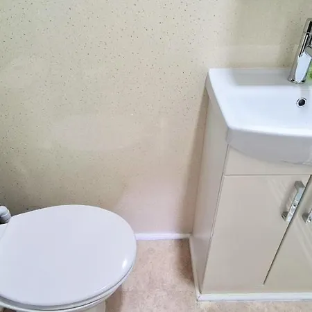Spacious Ensuite In Centre - Five Star Amenities - Excellent Location 게스트하우스 에든버러