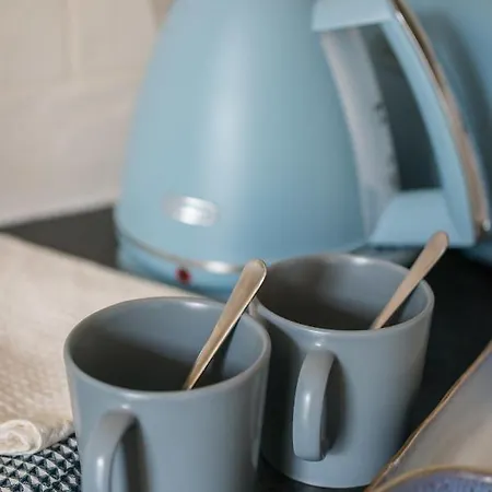 Bright And Modern 2 Bed 爱丁堡