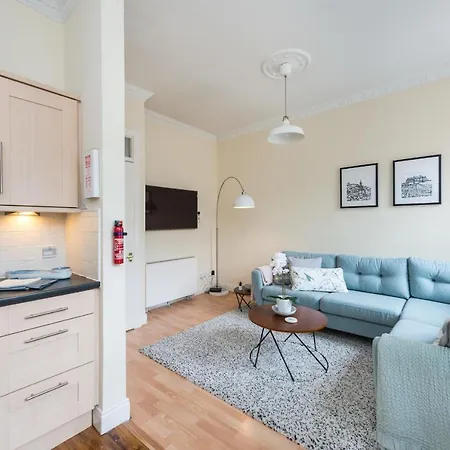 Apartment Bright And Modern 2 Bed Edinburgh