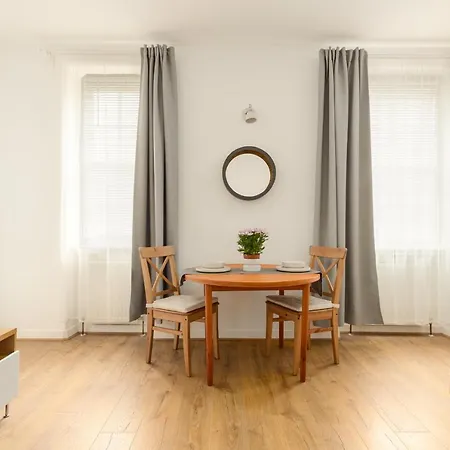 The Grassmarket By Calton Living *