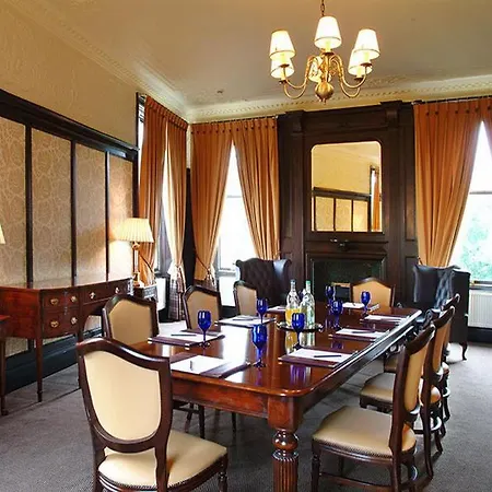 The Parliament House Hotel 3*