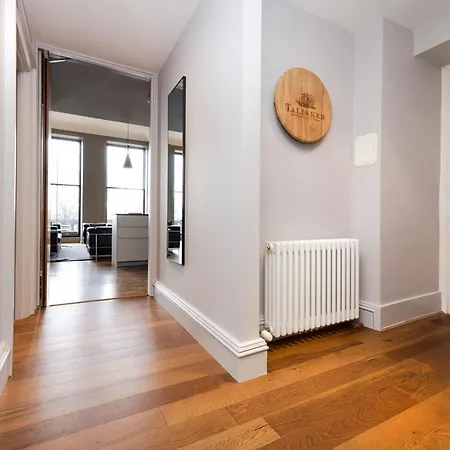 Joivy Stunning Flat Near Castle *