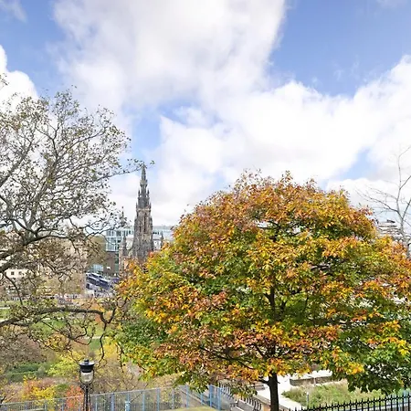 Joivy Stunning Flat Near Castle 爱丁堡