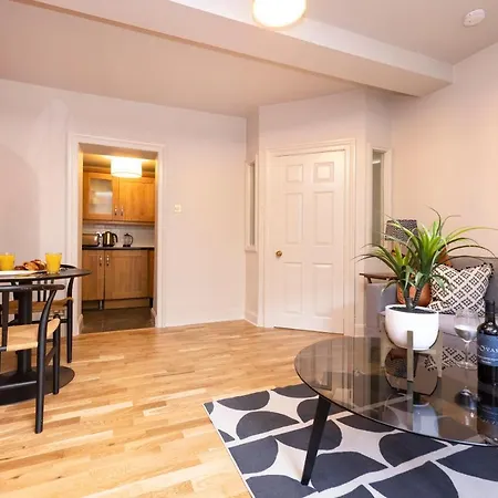 Apartment Joivy Modern Flats In New Town Edinburgh