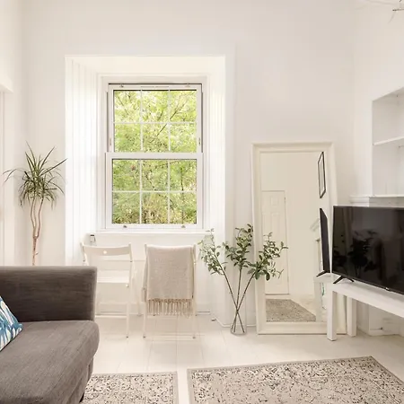 The Tollcross - Modern & Bright 1br Apartment