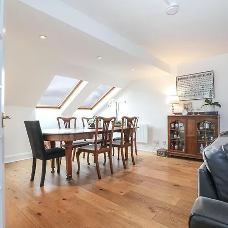 Luxury 3 Bed Royal Mile