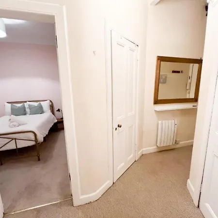 Homely 1br Flat Close To The Royal Mile Apartament Edynburg