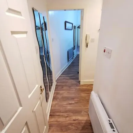 Grassmarket Bijou Budget Ground Floor Appartement *