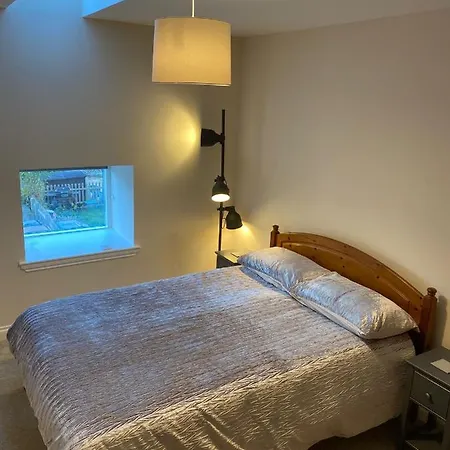 Luxurious 3 Bedroom With 2 Parking Spaces Holiday home