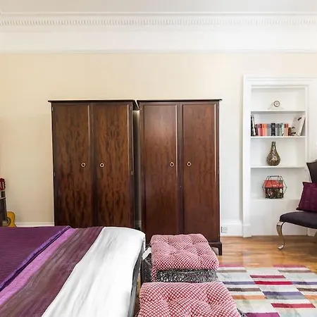 Vakantiehuis Abercorn Semi-detached House