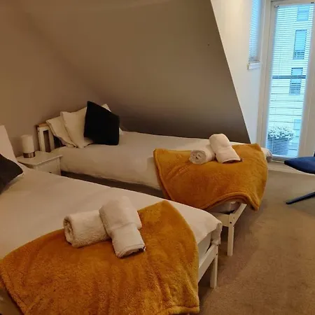 Apartamento West End & Eicc With Parking Edimburgo