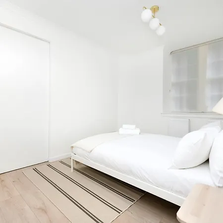 Altido Gorgeous Old Town Flat