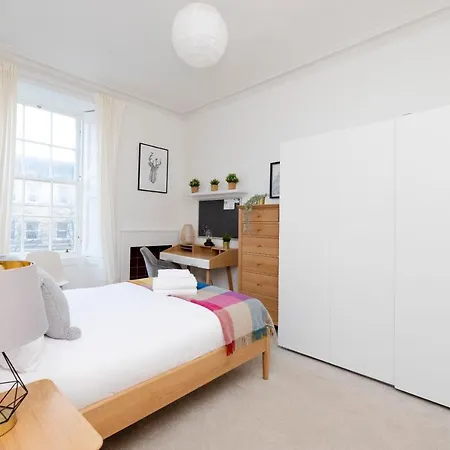 Joivy Bright And Modern Flat With Desk Apartmán Edinburgh