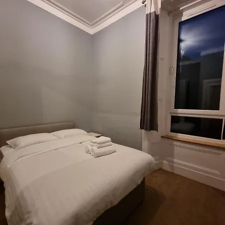 Апартаменты Bright 3 Bedroom *