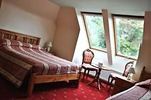Corstorphine Hotel 3*