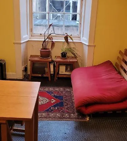 Centre Flat - Sleep Upto 4 * Edinburgh