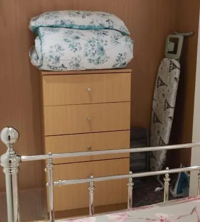 Modern, Centre 1 Bed, Ground Floor Daire Edinburgh